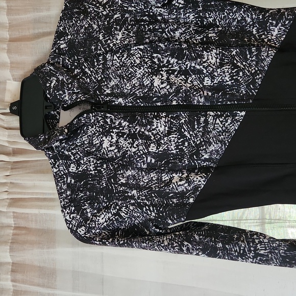 Gottex Active Zip-Up - Picture 3 of 5